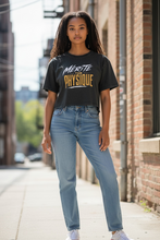 Charger l'image dans la galerie, Crop top « Mérite ton physique »